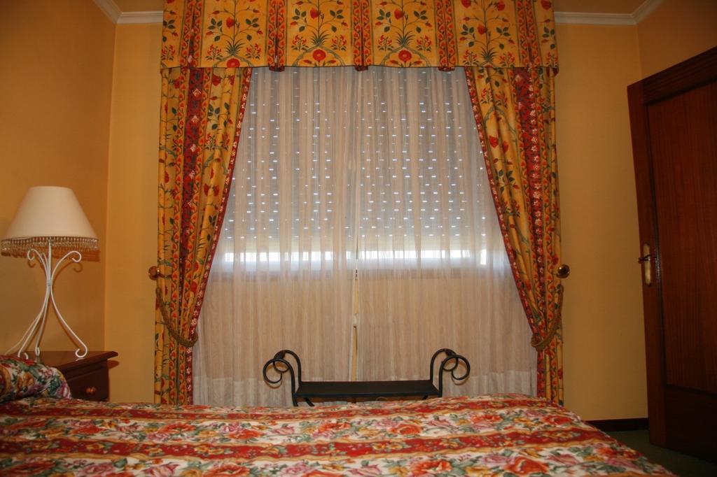 Hotel San Rosendo Ourense Pokoj fotografie